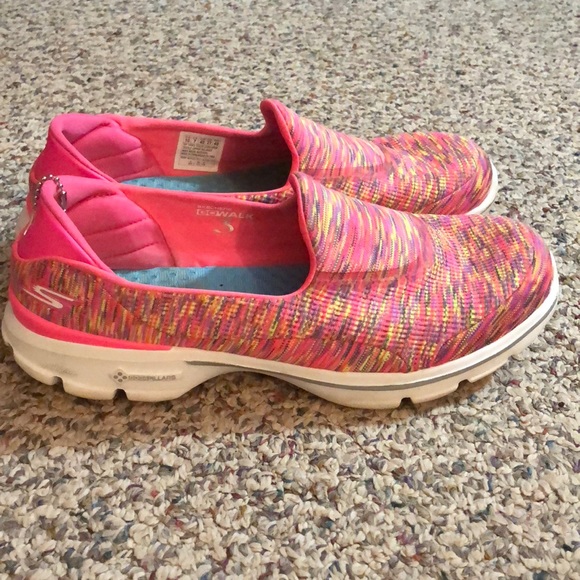 skechers goga plus shoes